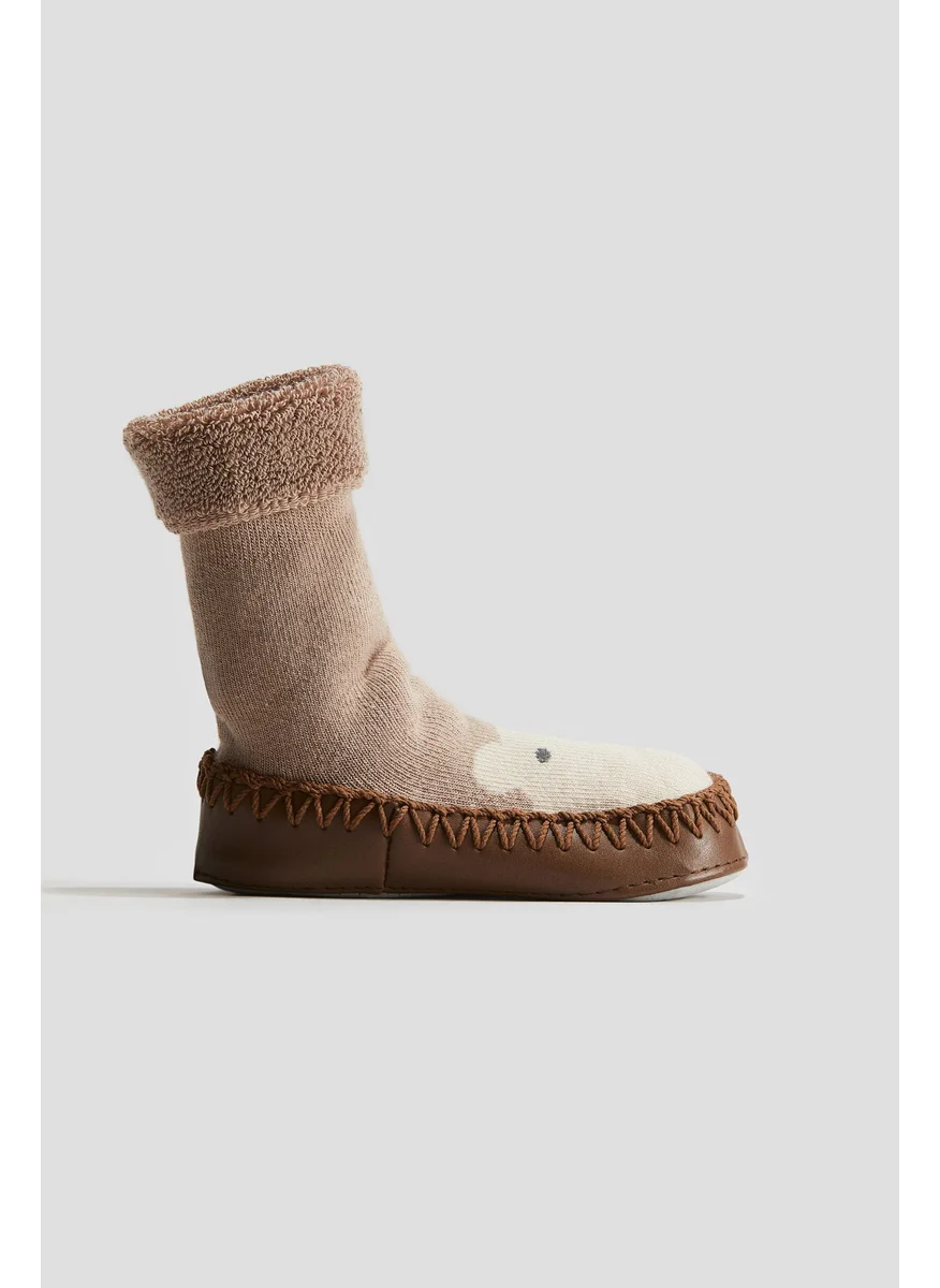 اتش اند ام Moccasins