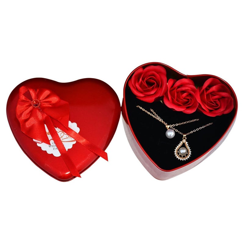 Saugat Traders Valentines Gift for Couples Red Heart Box with Roses Couple Locket for Lovers Romantic Couple Showpiece and Carry Bag Anniversary Promise Day Gift - Image 2