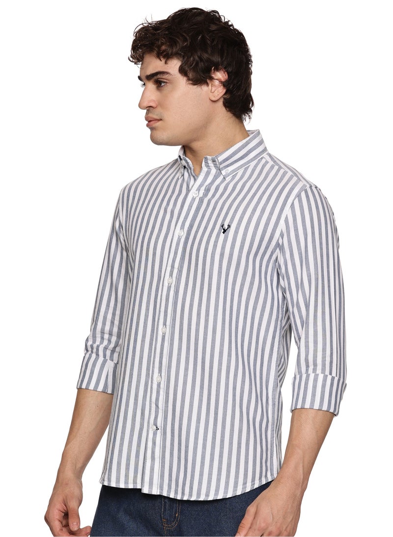 إلكة قميص رجالي بأزرار | قميص كاجوال بقصّة سليم | قمصان أكسفورد بأكمام طويلة للرجال | أكمام أنيقة - أبيض-أزرق داكن - Image 2