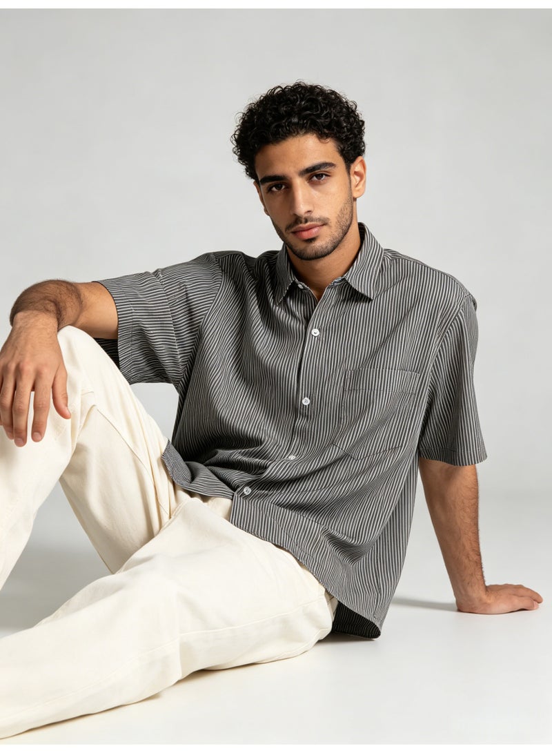زارا ZARA Men’s Dark Vertical Stripe Oversized Short Sleeve Button Shirt - Image 4