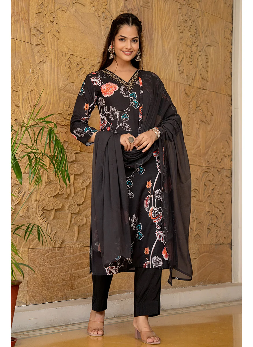 زيري سوق Black Rayon Blend Floral Printed Straight Kurta Set