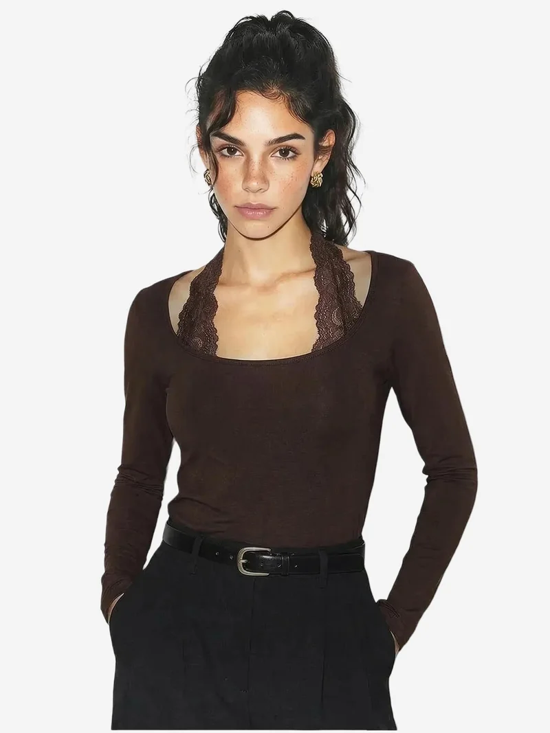 بيانكو لوتشي LUCCI Slim Fit Long Sleeved Square Collar Blouse