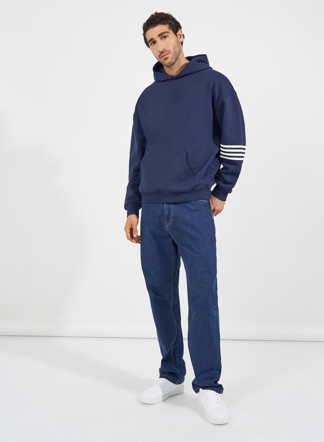 ستايلي هودي فضفاض مزين بخطوط - Image 2