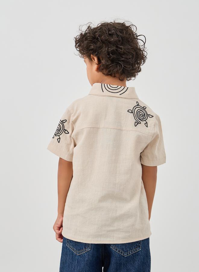 Styli Embroidered Collared Short Sleeve Shirt - Image 4