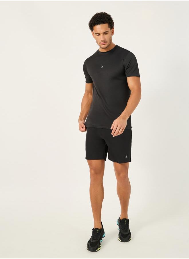 Styli - Textured Logo Print Back Striped Work-Out T-Shirt - Image 1