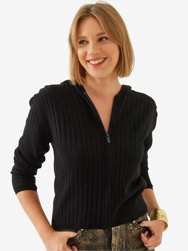 بيانكو لوتشي كارديجان محبوك مضلع بغطاء رأس وسحاب