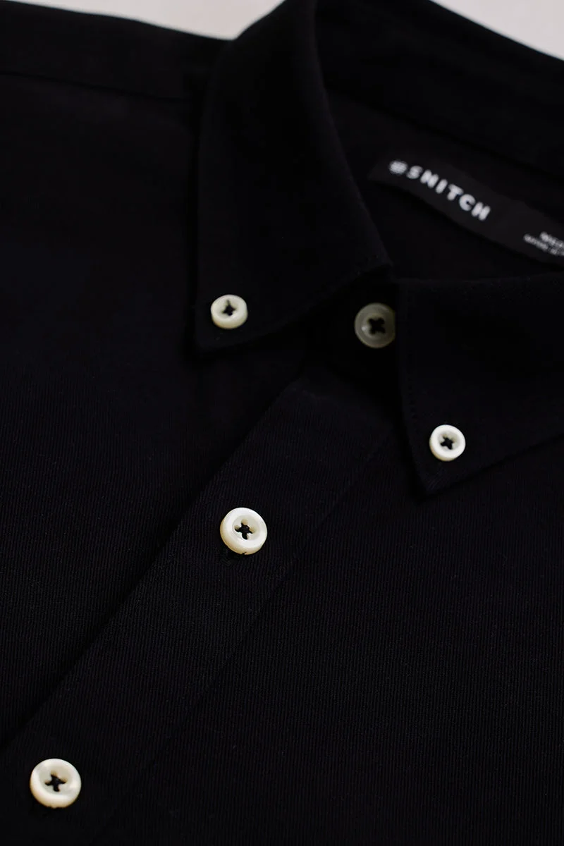 سنيتش Black Solid Twill Shirt
