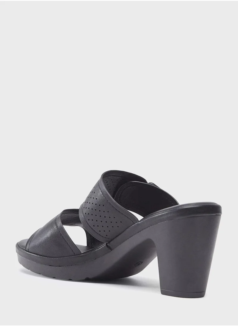 shoexpress Double Strap Sandals