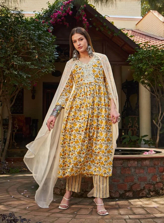 SASSAFRAS SASSAFRAS Yellow Floral Gathered Kurta with Pencil Pants and Dupatta Set