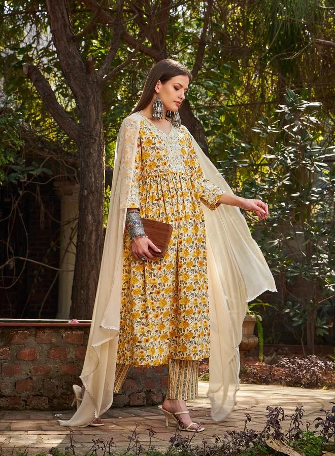 SASSAFRAS SASSAFRAS Yellow Floral Gathered Kurta with Pencil Pants and Dupatta Set