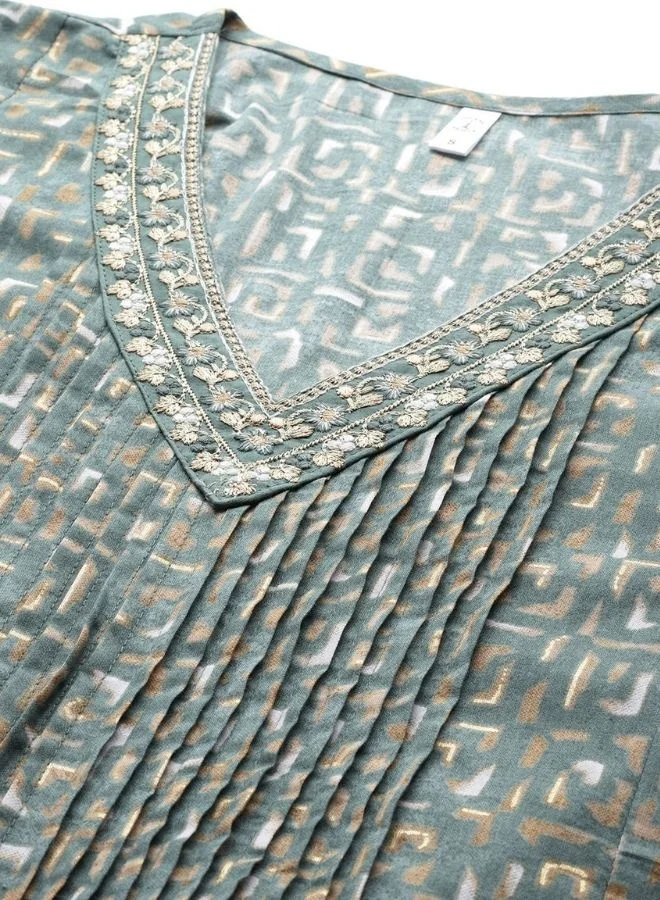 Yuris Women Sea Green Embroidered V Neck Printed Kurta Set With Bottom & Dupatta