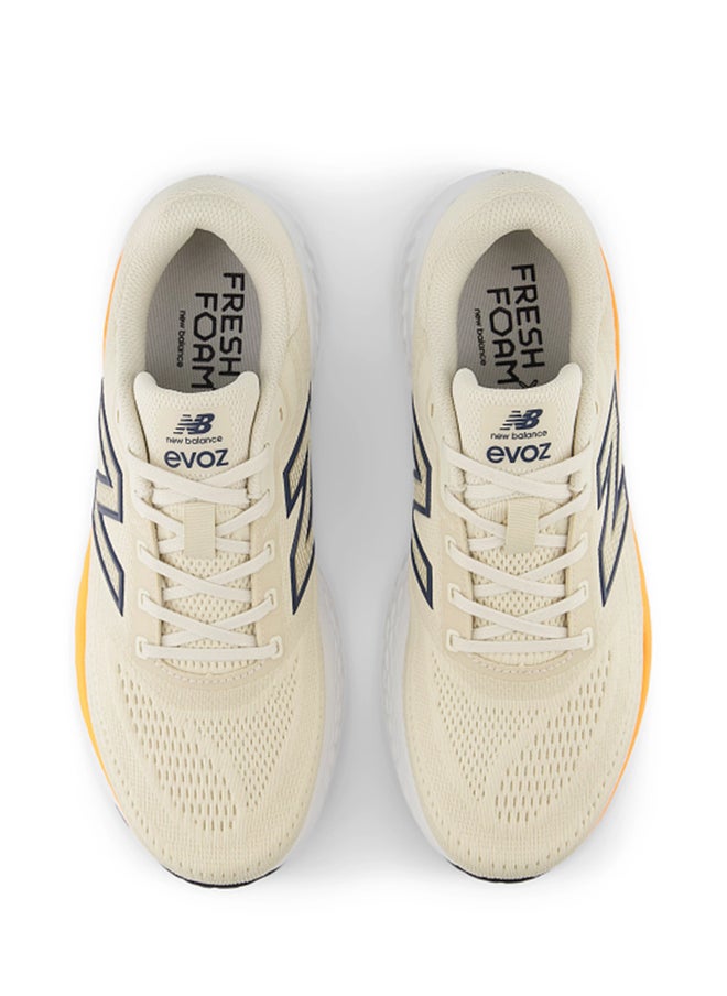 New Balance Evoz Sports Shoes  - Image 5