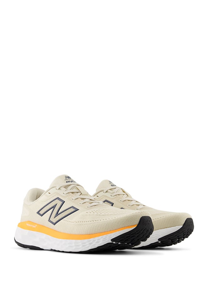 New Balance Evoz Sports Shoes  - Image 3