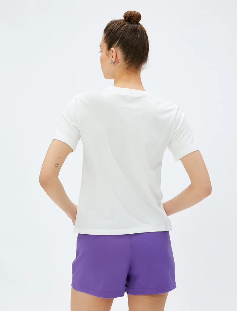 كوتون Koton Shiny Stone Detailed T-Shirt Short Sleeve Crew Neck Cotton