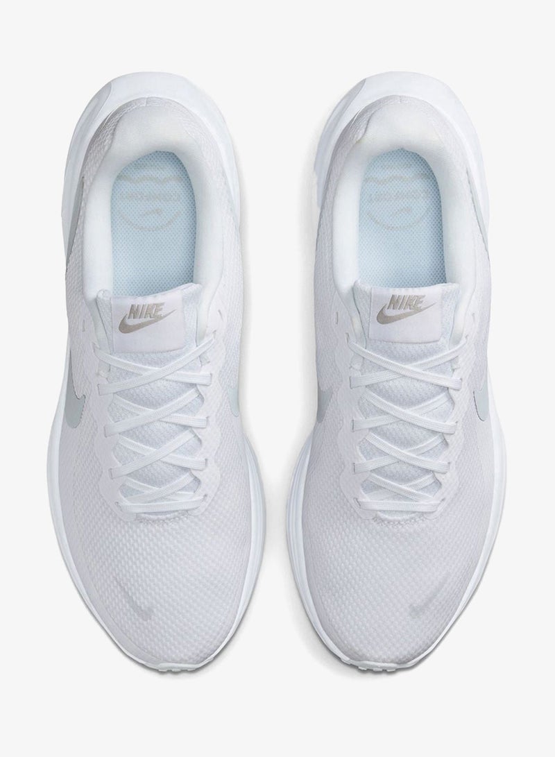 NIKE REVOLUTION 8 - Image 5