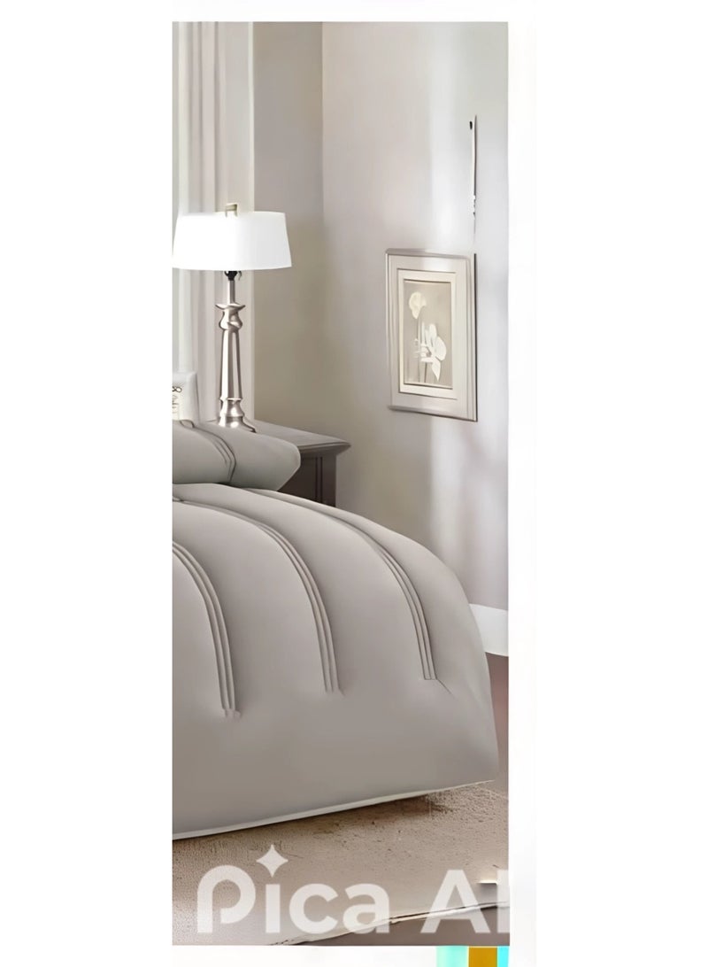 مارك مفرش نفرين ذو طابع وجهين فخم ملكي من خامه المايكروفايبر مقاس 1-لحاف 240*260سم، 1-شرشف   200*200 سم، 4-بيت مخده 50*75سم، 2- بيت مخده مربع 45*45سم. - Image 4