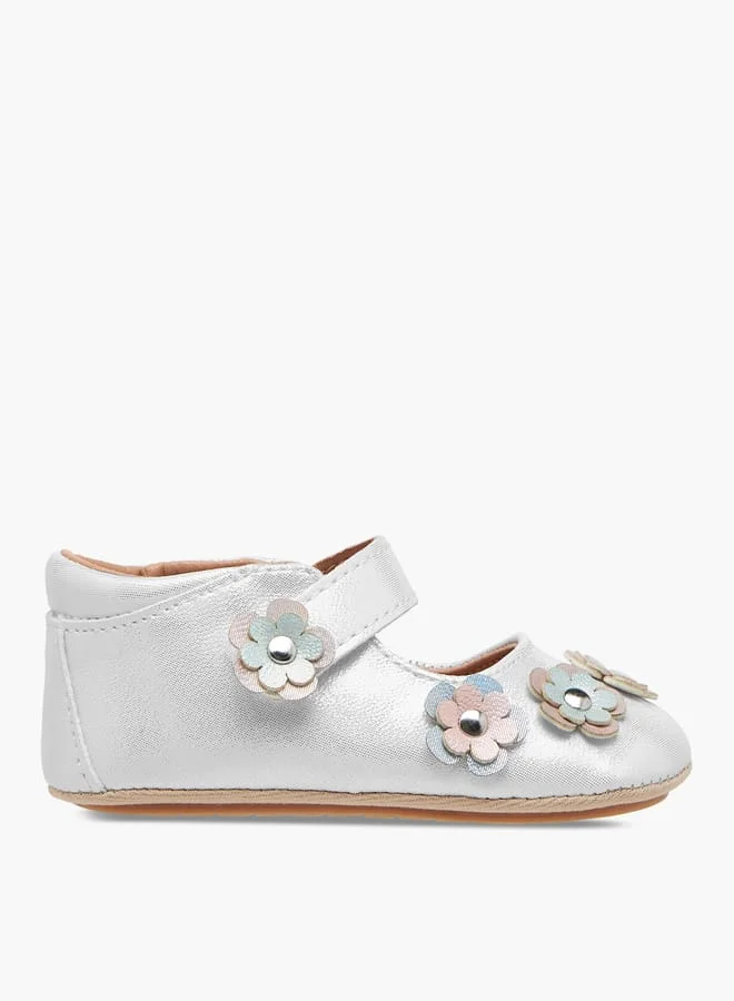 بيرفيت بوت بناتي مزين بالزهور بإغلاق لاصق