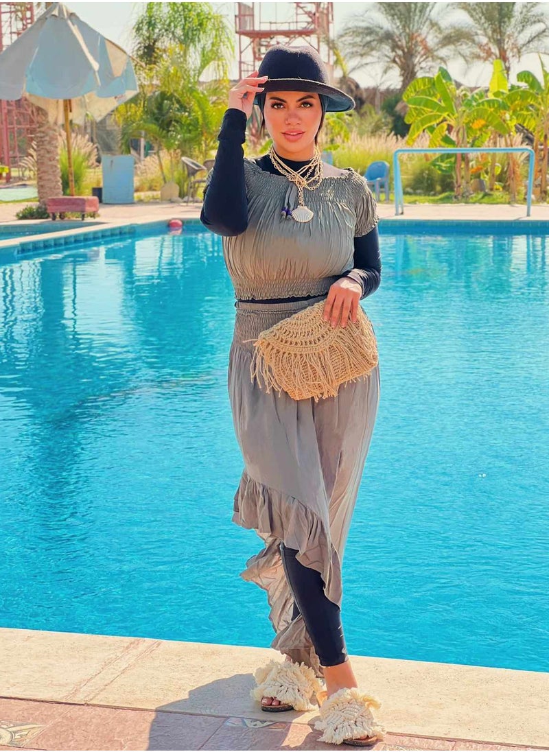 بيوريتوبيا طقم مكون من بلوزة سادة وتنورة  - Image 2