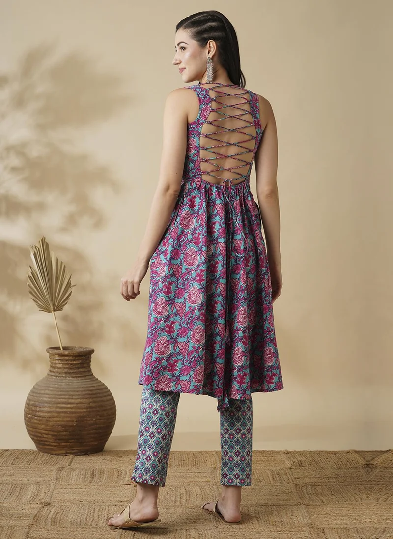globus Globus Women V-Neck Floral Printed Panelled Pure Cotton A-Line Kurta With Trousers