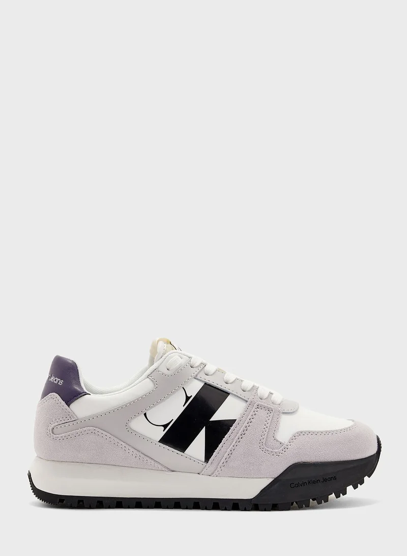 Calvin Klein Jeans Toothy Run Lace Up Low Top Sneakers for Women | Best ...