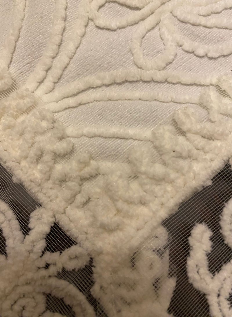 A tablecloth made of Turkish linen fabric with wide pile on the edges to give a unique decorative look, specially made for those who love distinction. - Image 3