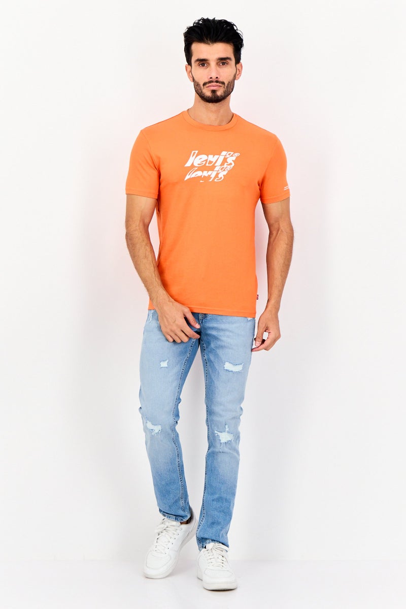 Levi's تي شيرت رجالي بأكمام قصيرة وياقة دائرية بشعار العلامة التجارية، برتقالي - Image 4