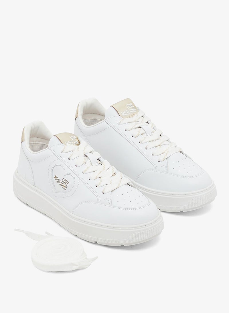 لوف موسكينو حذاء رياضي منخفض بشعار - Image 2