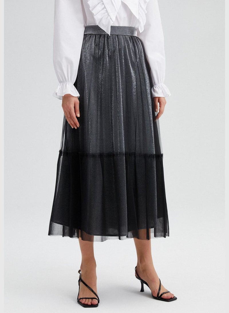 Touche تنورة تول مطوية - Image 3