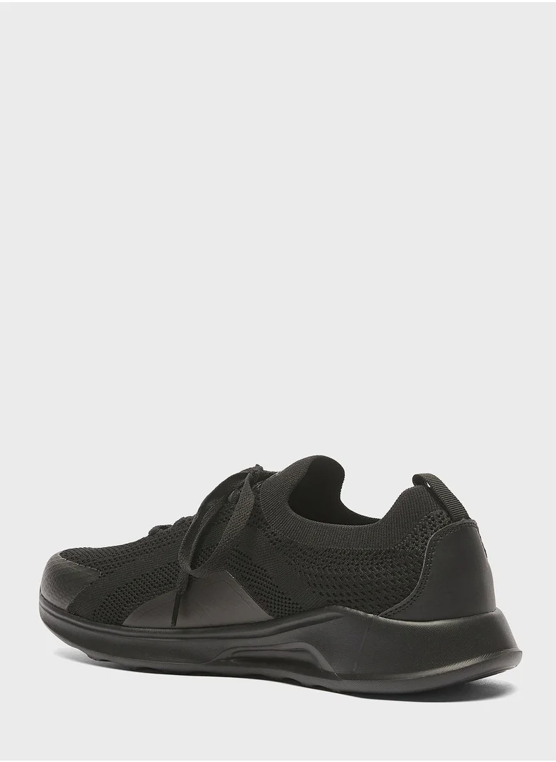 Oaklan by Shoexpress Mesh Low Top Sneakers