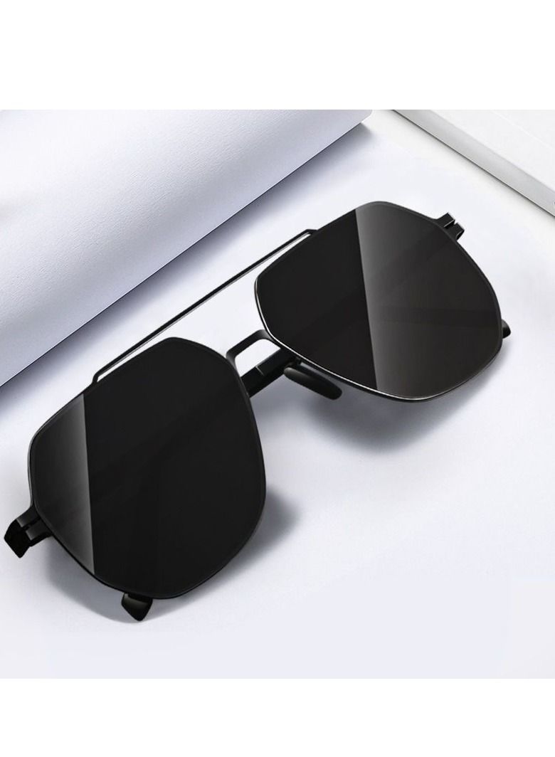 RedMapleTEK Polarized Full Frame UV400 Pilot Frame Sunglasses  - Image 2