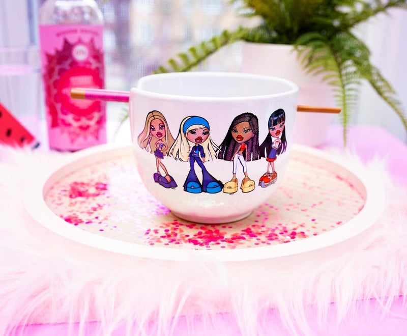 Silver Buffalo Bratz Characters and Logo Ceramic Ramen Bowl with Chopsticks - Image 2