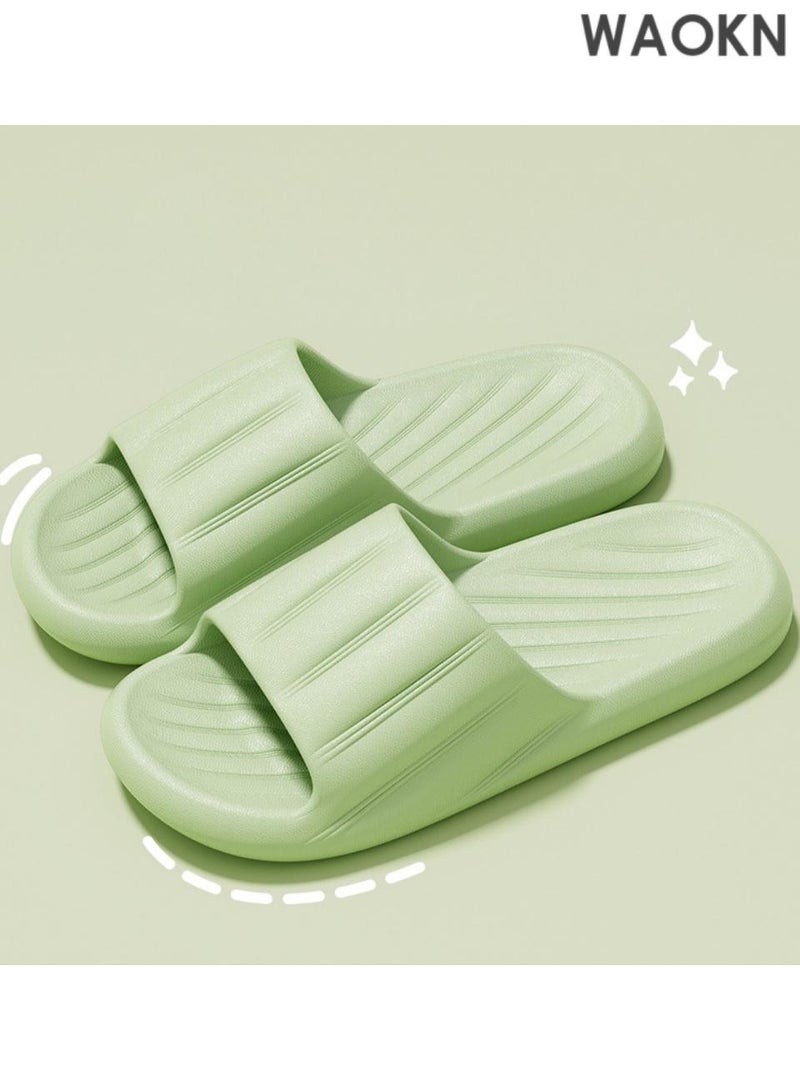 نعال بلاستيكية صيفية للمنزل: صنادل حمام داخلية بتصميم أنيق للزوجين، للنساء والرجال. تصميم مقاوم للتآكل يضمن المتانة، مثالي للاستخدام اليومي في المنزل. مثالية للبيع بالجملة، تجمع هذه النعال بين العملية والراحة، ومناسبة للجنسين. سواءً في الحمام أو في المنزل، فهي توفر أداءً موثوقًا - قطعة أساسية للحياة الصيفية الداخلية، تجمع بين العملية والجاذبية المناسبة للأزواج.