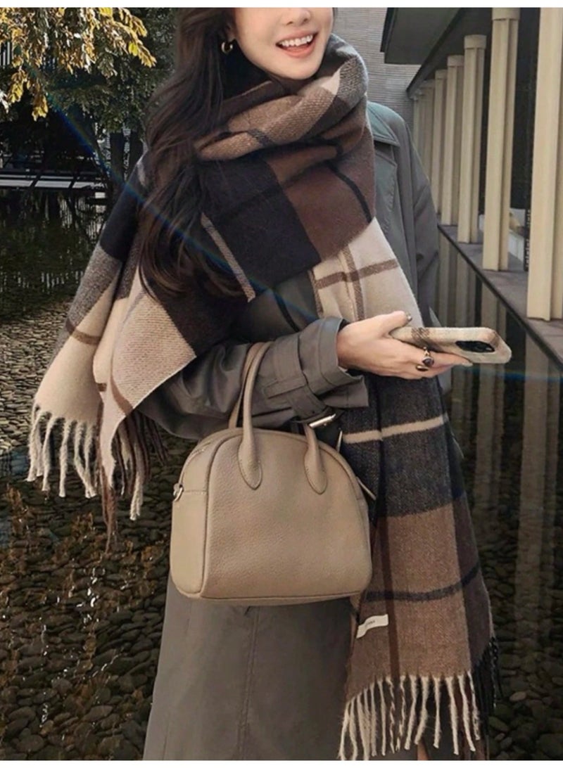 آي إس آي شال شتوي نسائي طويل فاخر شال شتوي مصنوع من  قماش ناعم ودافئ يضيف لمسة ناعمه وفاخره لإطلالتك الشتوية. - Image 1