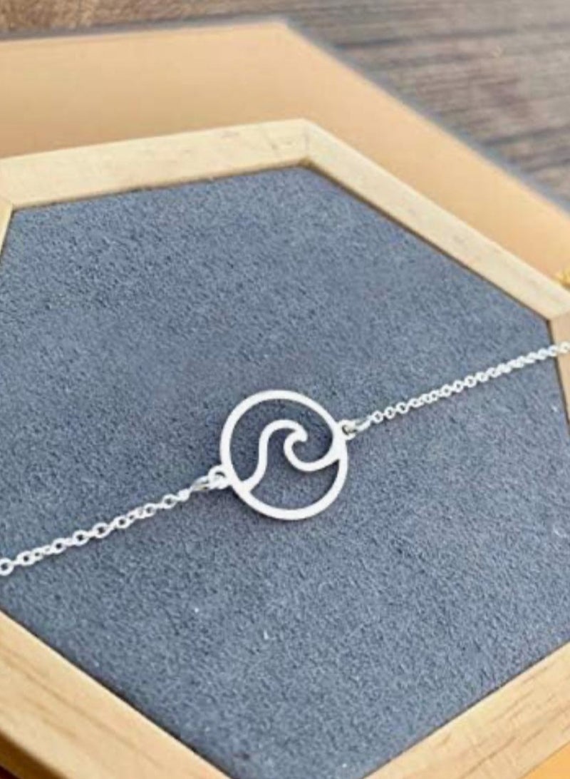 #فولومي أسواره فضية اللون مميزة وأنيقة - Image 3