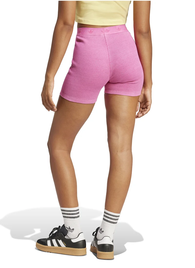 اديداس اوريجينالز Ribbed Booty Shorts