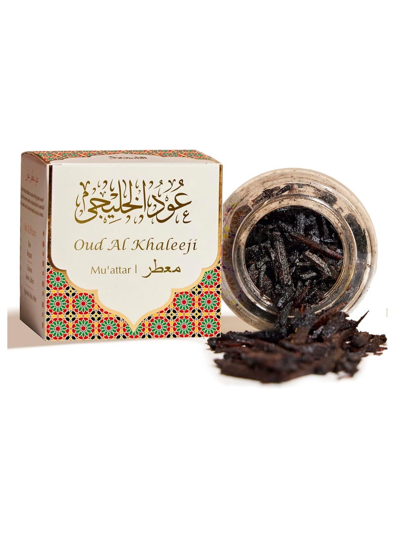 دخني عود الخليجي معطر بخور من دخني | 1 عبوة × 40 جرام | بخور عربي | رقائق خشبية عطرية | مزيج دافئ من العود والزهور | مثالي لوقت الصلاة | للاسترخاء والتأمل | هدية مثالية لرمضان وعيد الفطر  - Image 1