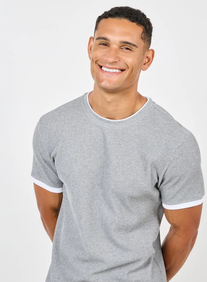 Styli Styli Contrast Detail Waffle Knit Regular Fit T-Shirt