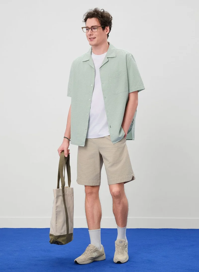 Giordano Men Relaxed Cotton Seersucker Shorts