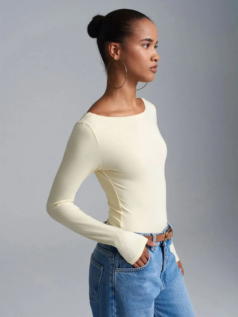 ديلفين DILVIN Slim Fit Boat Neck Bodysuit