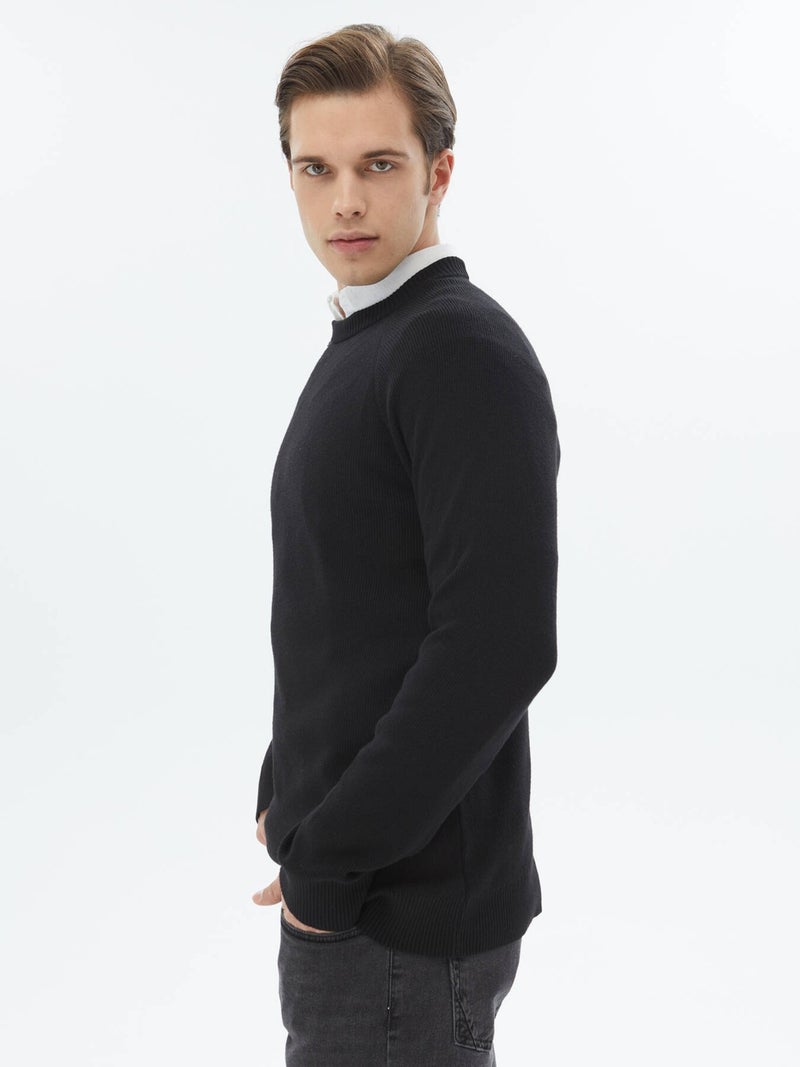 Black Crew Neck Patterned Sweater