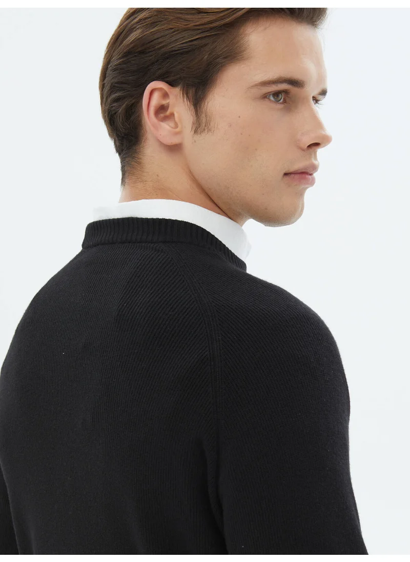 كيب Black Crew Neck Patterned Sweater