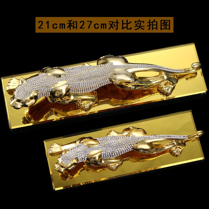 Leopard Car Perfume Ornaments Creative Car Ornaments Car Ornaments Car Ornaments Car Perfume Holder - Image 3