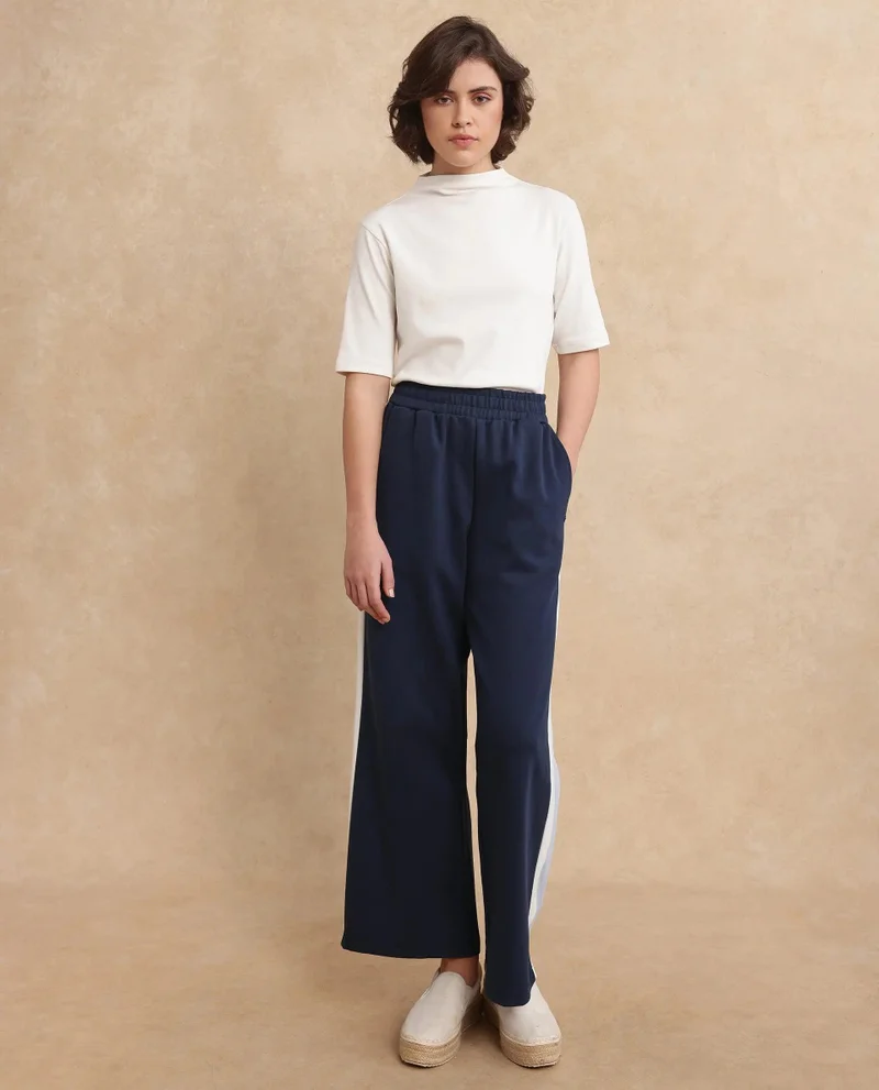 ريريزم Women's Contrast Panelled Trackpants