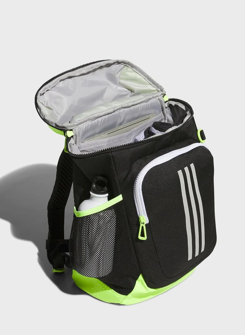 adidas شنطة ظهر مزينة بشعار الماركة