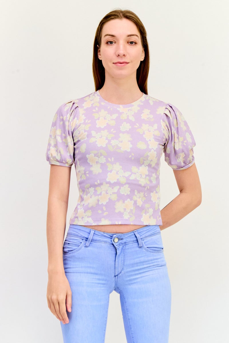 ONLY بلوزة نسائية بأكمام قصيرة وياقة دائرية، مطبوعة بألوان متعددة - Image 1