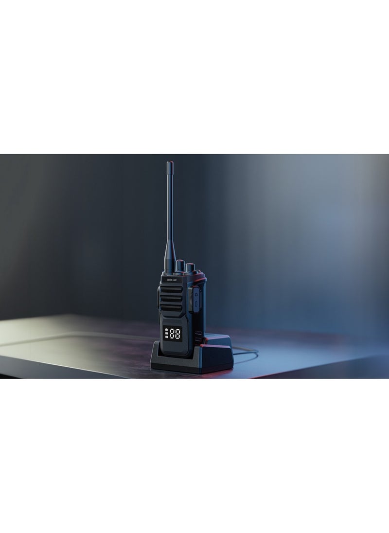 GPX700 Two-way radio with Scan Function and Volume Control Knob / Handheld radio / Portable radio / Radio transceiver / Wireless communicator / Clear Phosphor Display - Black