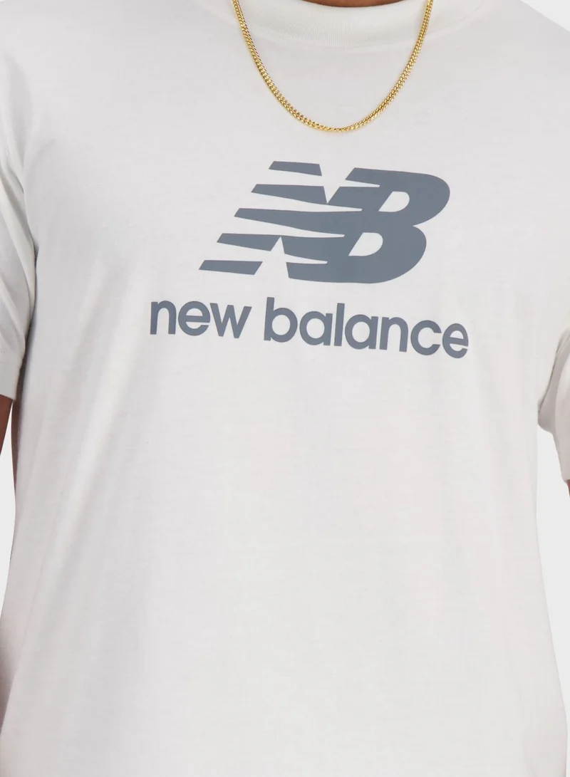 New Balance Essential Logo T-Shirt