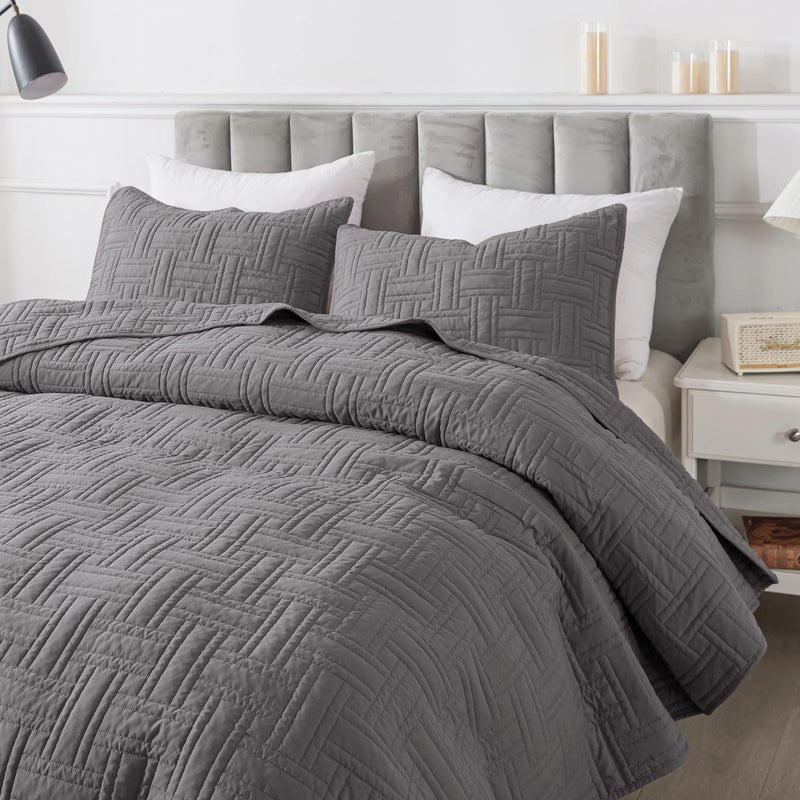 R.SHARE California Oversized Quilt King Size Bedding Sets with Pillow Shams, Dark Grey Lightweight Bedspread Coverlet, Cal Super Quilted Blanket Thin Comforter Bed Cover for All Season, 118x106 inches  - Image 4