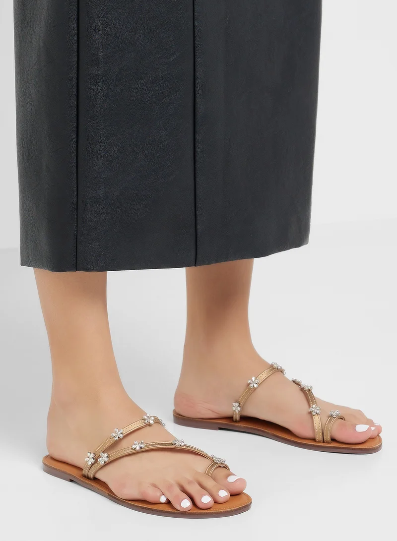 ELLA Toe Post Detail Flat Sandal With Floral Diamante