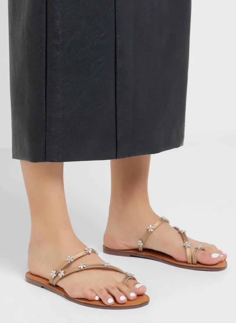 ELLA Toe Post Detail Flat Sandal With Floral Diamante